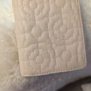 Ladies Small Wallet...Leather